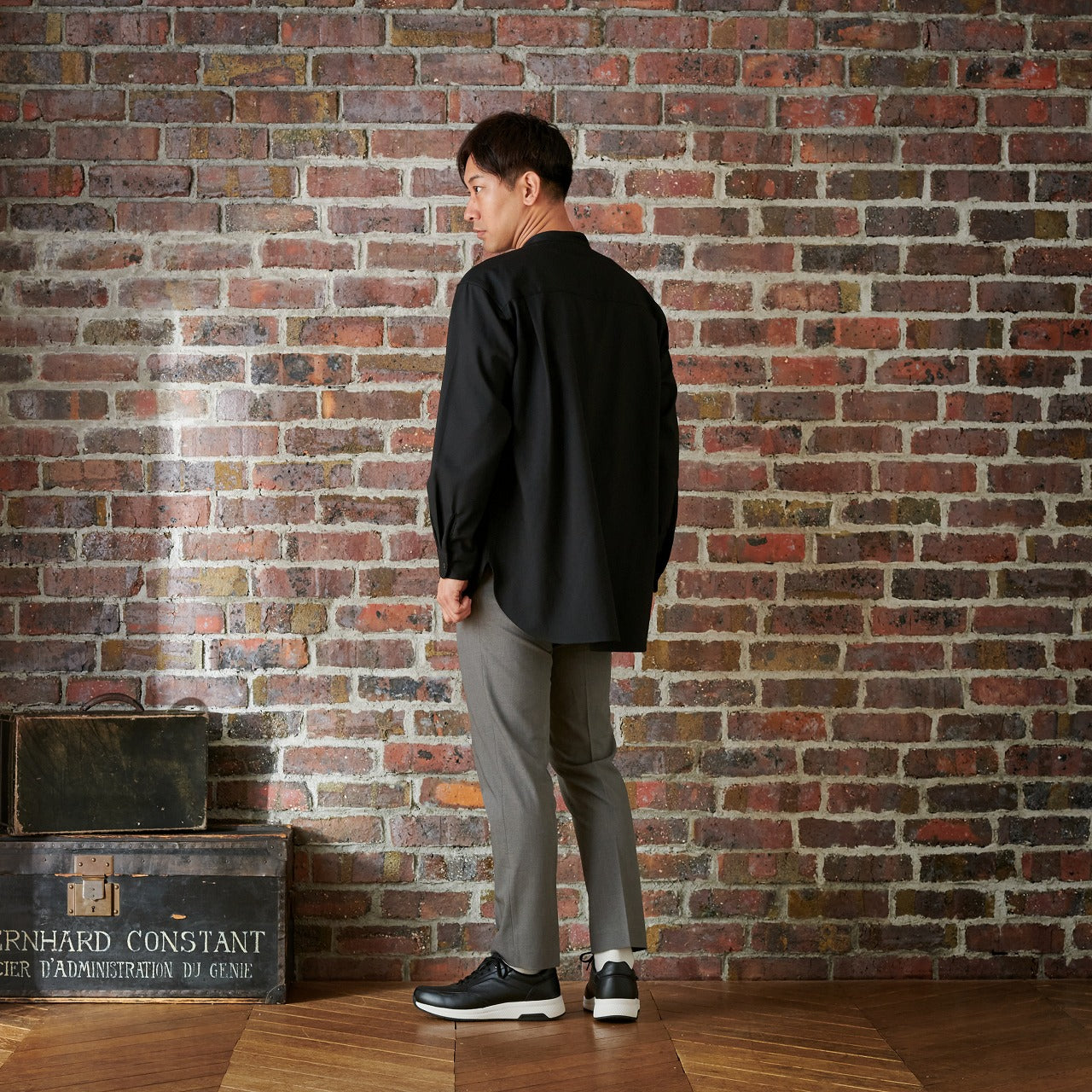 Waterproof Leather Sneakers | DN1001