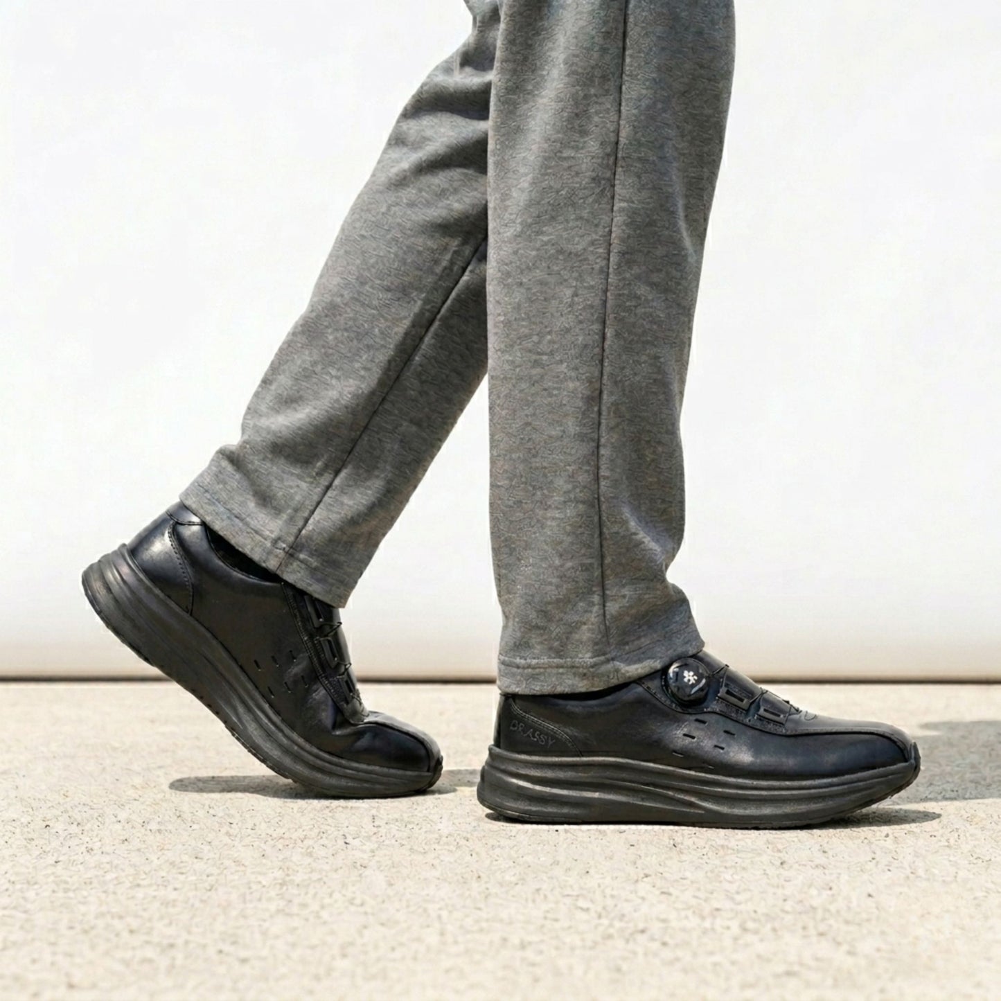 Dial Fit Walking Shoes | DR7004