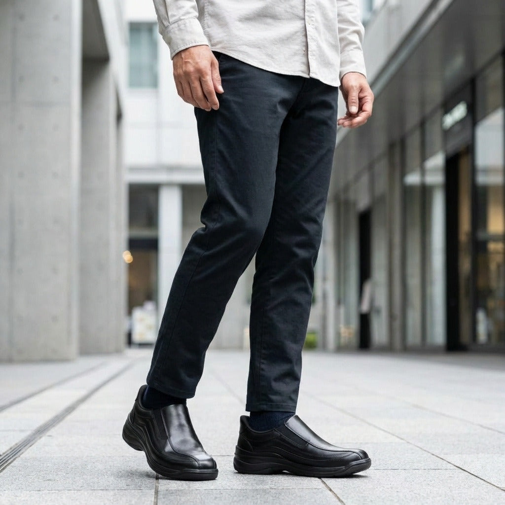 Hands-Free Leather Slip-On | DR8025